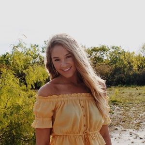 Meet your Posher, Kenzie